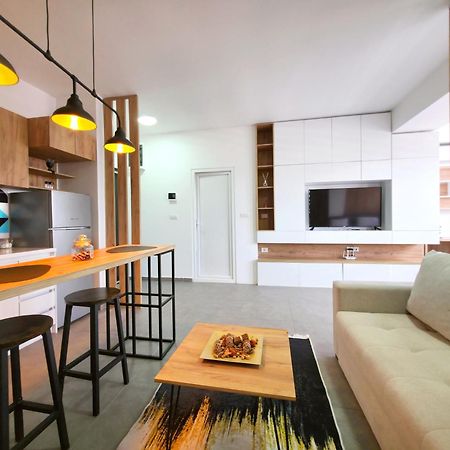 Urban Hostel & Apartments สโกเปีย ภายนอก รูปภาพ