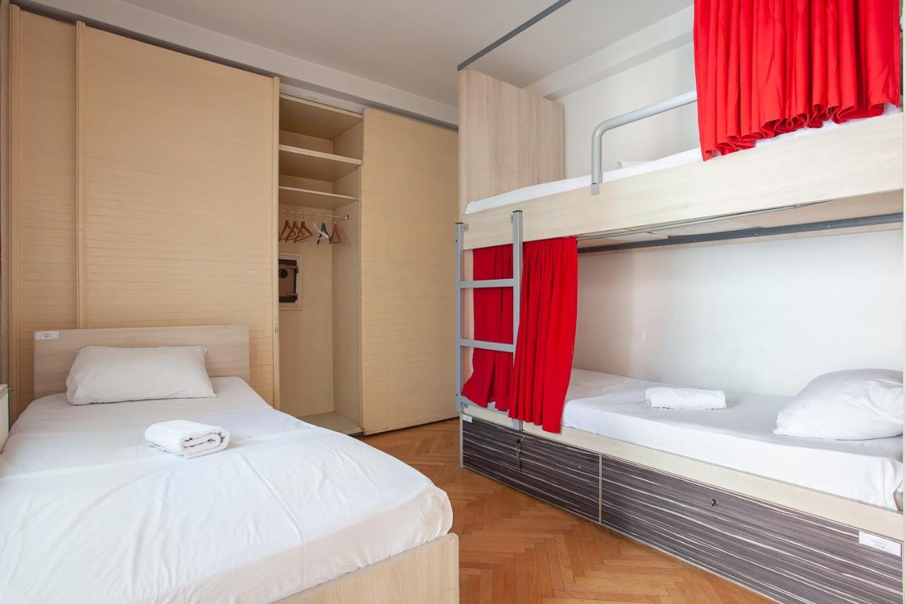 Urban Hostel & Apartments สโกเปีย ภายนอก รูปภาพ